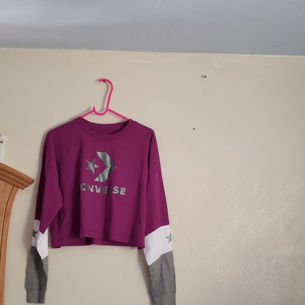 CONVERSE WOMEN'S CROPPED LONG SLEEVE PURPLE SMALL - Picture 2 of 8